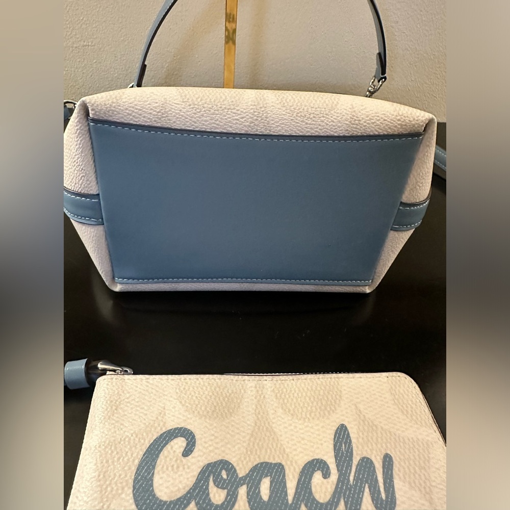Coach City Bucket Bag With Coach Graphic with Matching Coach Wristlet - Picture 7 of 8